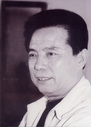 李巖選1.jpg